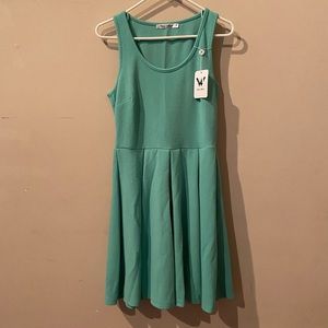 Mint green dress size M
